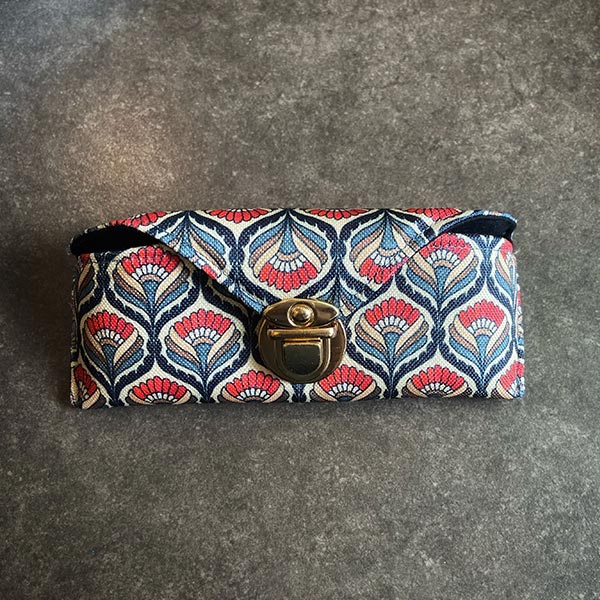 INFINITY EYE GLASS COVER