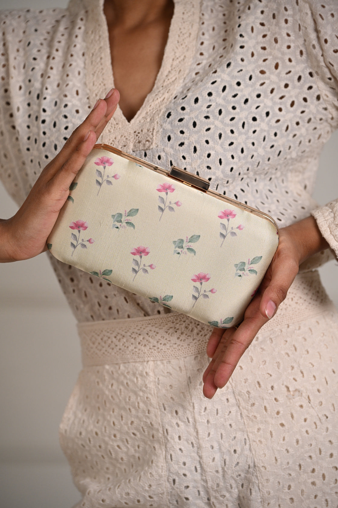 SYMPHONY CLUTCH