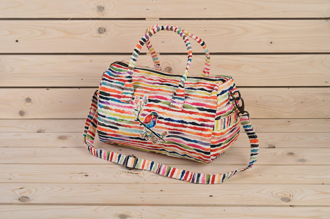 THE COLORFUL SPARROW DUFFLE BAG
